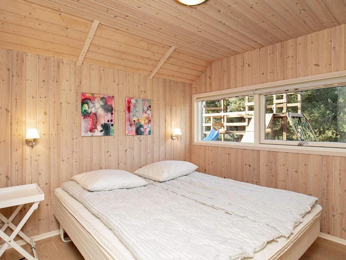 Three-Bedroom Holiday Home In Rodby 38 Kramnitse エクステリア 写真