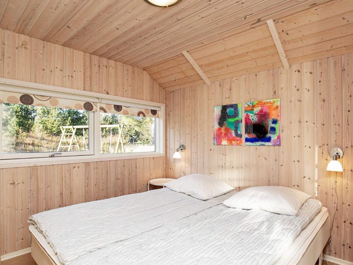 Three-Bedroom Holiday Home In Rodby 38 Kramnitse エクステリア 写真